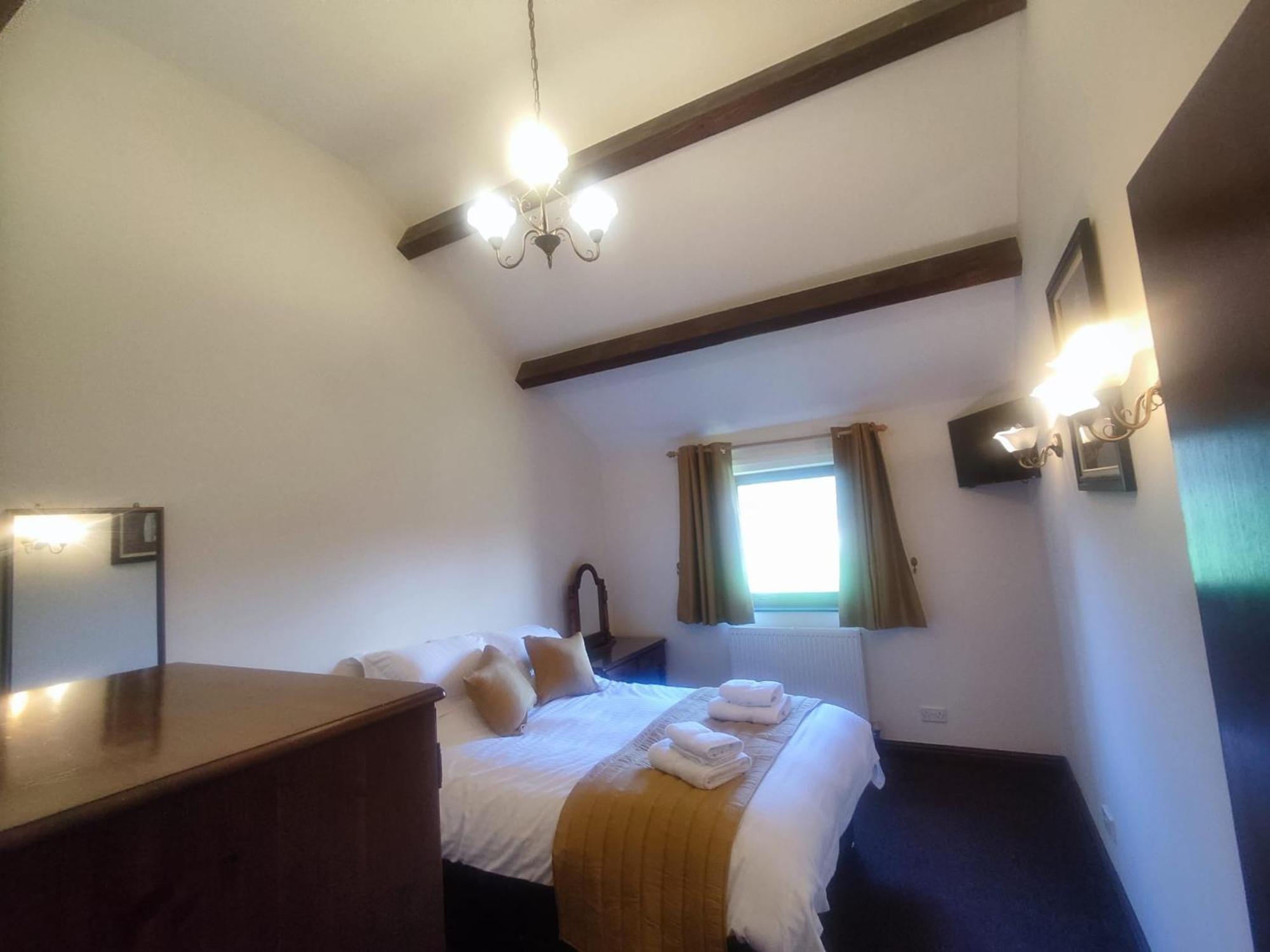 Ye Olde Bowling Green Inn Bradwell  外观 照片